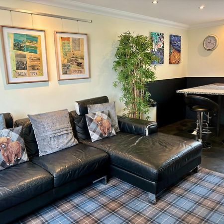 Misty Isle Apartments Ltd - Maol View Kyleakin Bagian luar foto