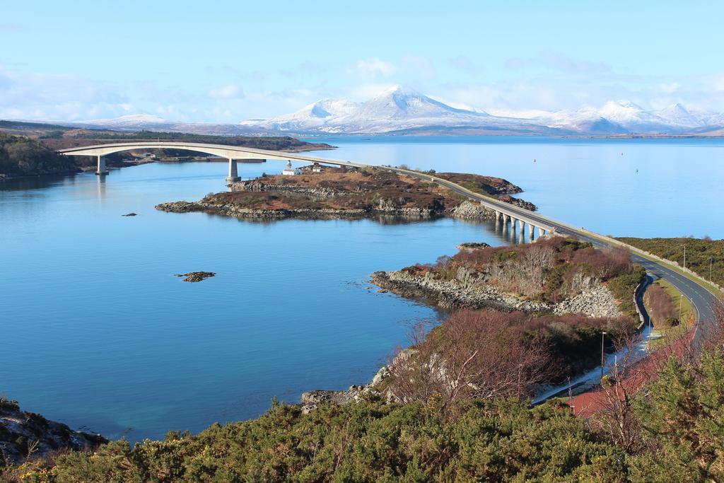 Misty Isle Apartments Ltd - Maol View Kyleakin Ruang foto